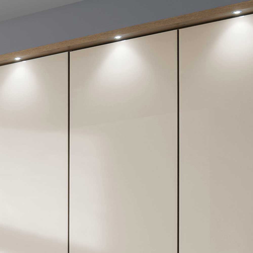 Integrierte LED-Beleuchtung auf dem oberen Holzpaneel des Kleiderschranks – Lesegano