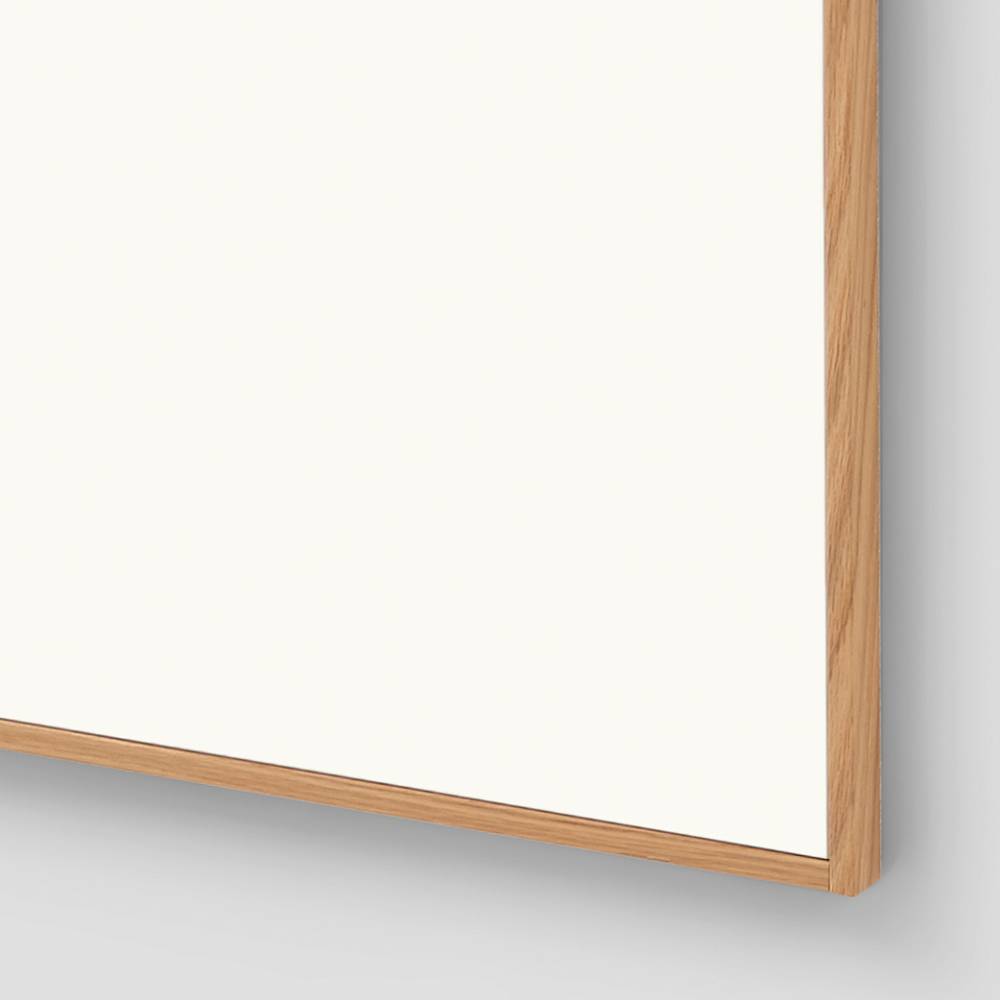 Eckdetail der Hängegarderobe mit weißem Paneel und Rahmen aus heller Eiche Bianco – Pablona