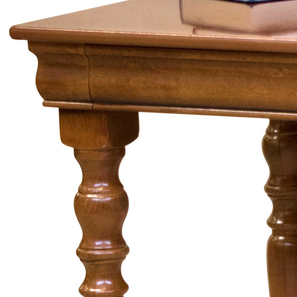 Robuster Schreibtisch Nussbaumfarben mit eleganter Tischplatte und gedrechselten Beinen – Kimms