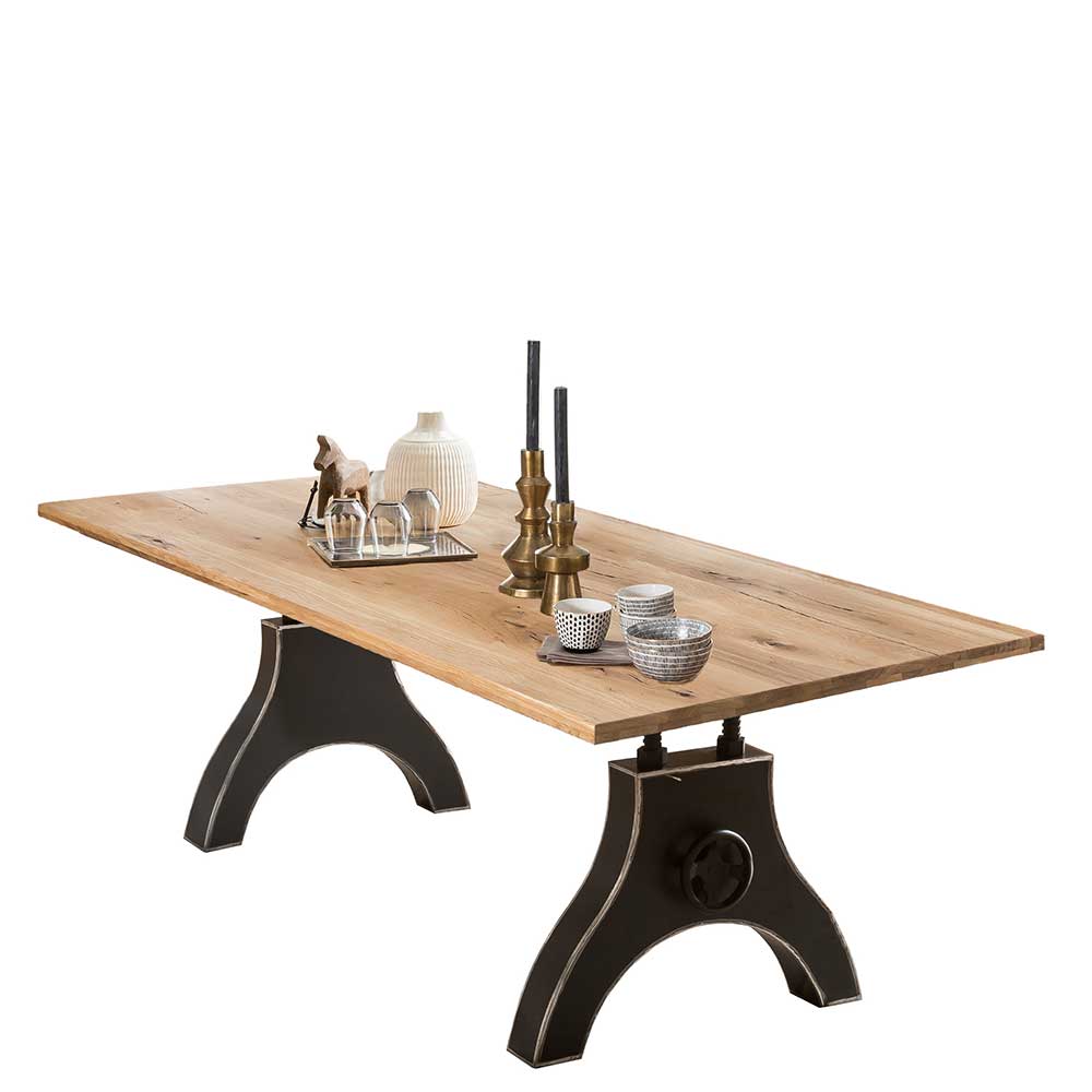 Moderner Industrial Wildeichetisch mit zwei robusten schwarzen Metallgestellen für das Esszimmer – Capuata