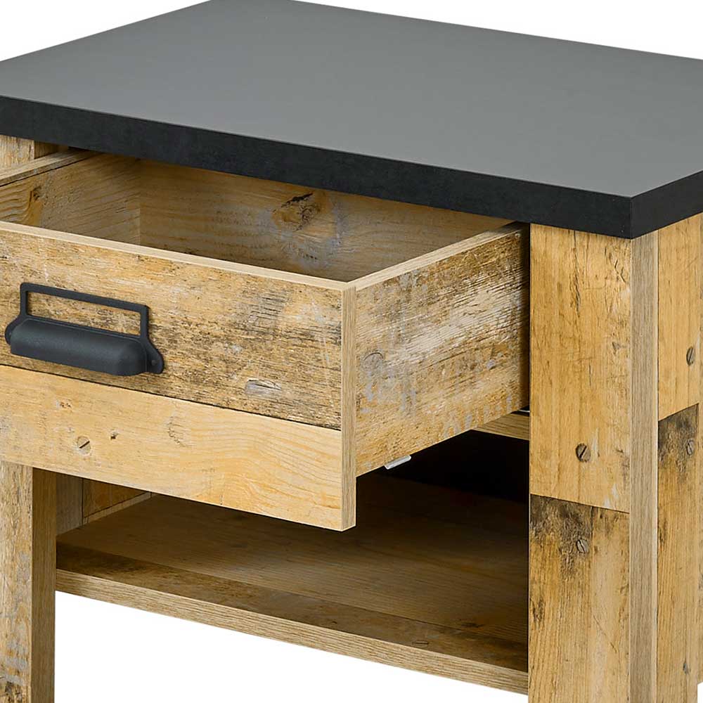 Nachttisch Detail mit geöffneter Schublade und offenem Fach in Altholz Optik – Naiavio