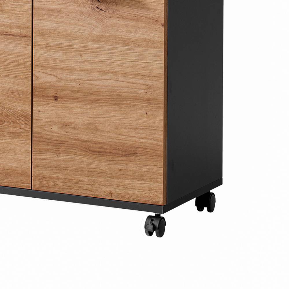 Wildeichefarbener Waschbecken-Unterschrank mit schwarzen Rollen und dunklem Sockel – Plicardo