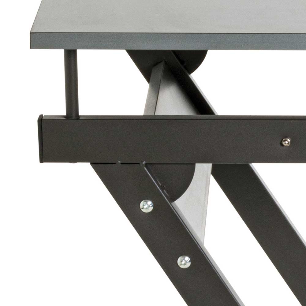 Stabiles schwarzes Metallgestell des PC Tisches, Detail der Verbindung – Maroko