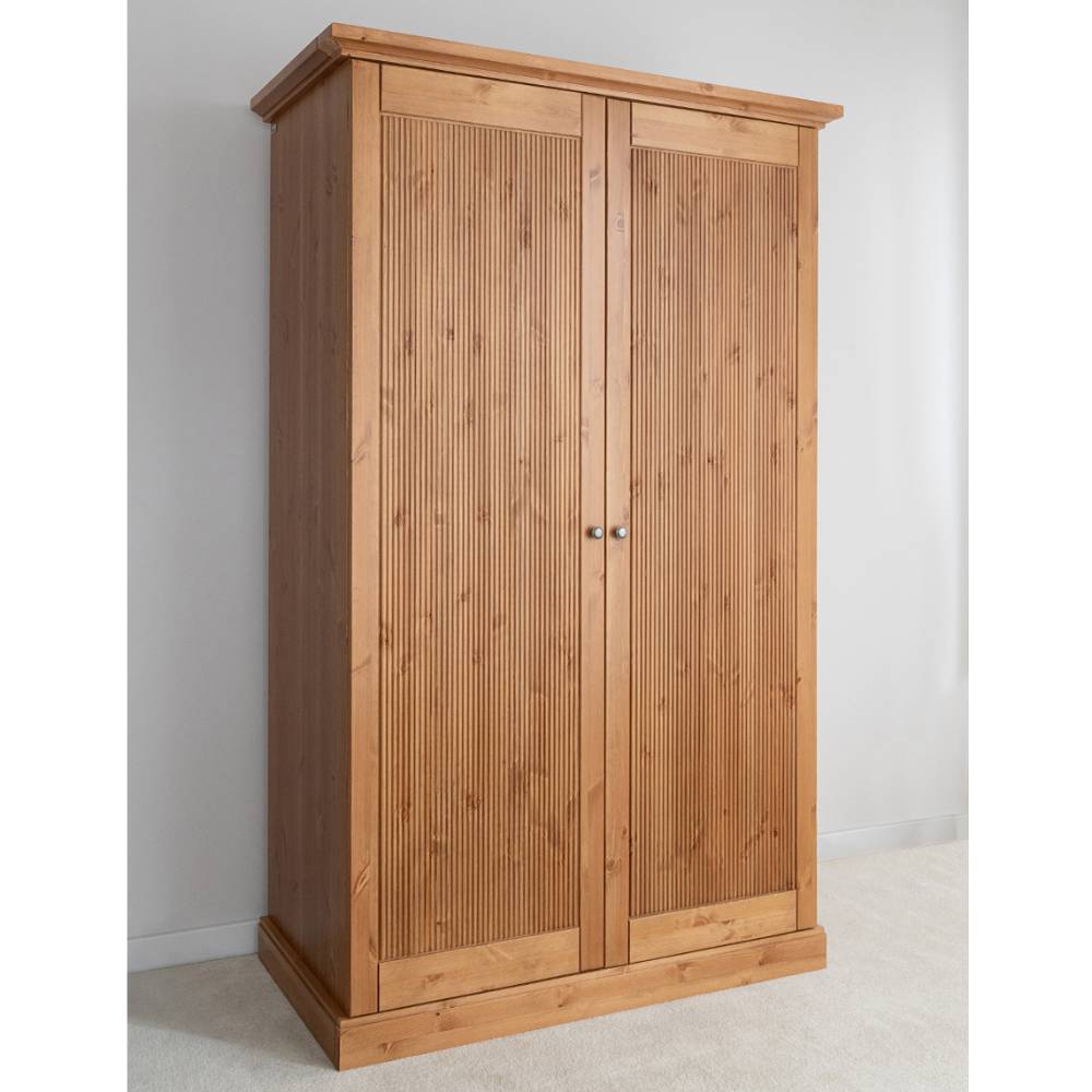 Landhaus Kleiderschrank aus Kiefernholz - Olivessa