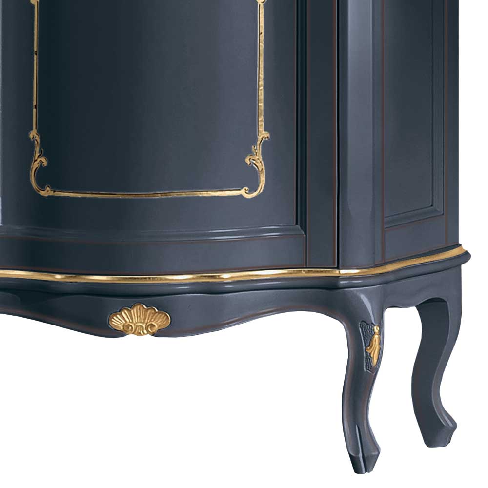 Geschwungene Barockfüße der dunkelblauen Vitrine mit goldener Zierleiste und Muschelornament – Otaligo