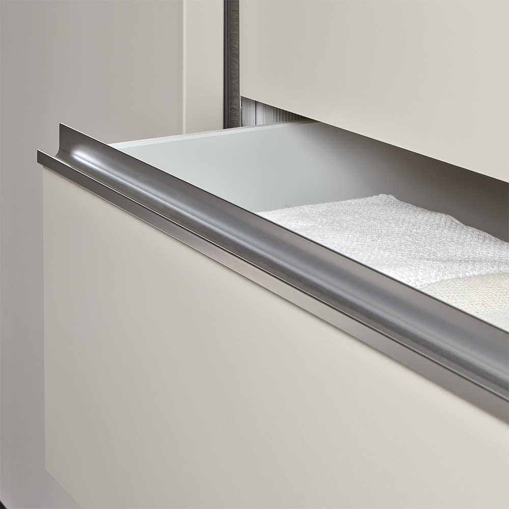 Beiger Schlafzimmerschrank Pastranav mit sechs Schubladen