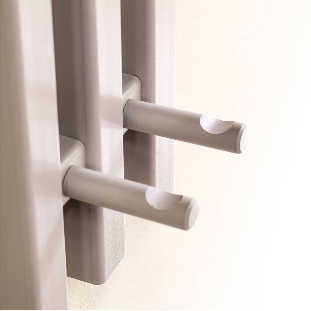 Stahl-Garderobe in Taupe - Oleganos