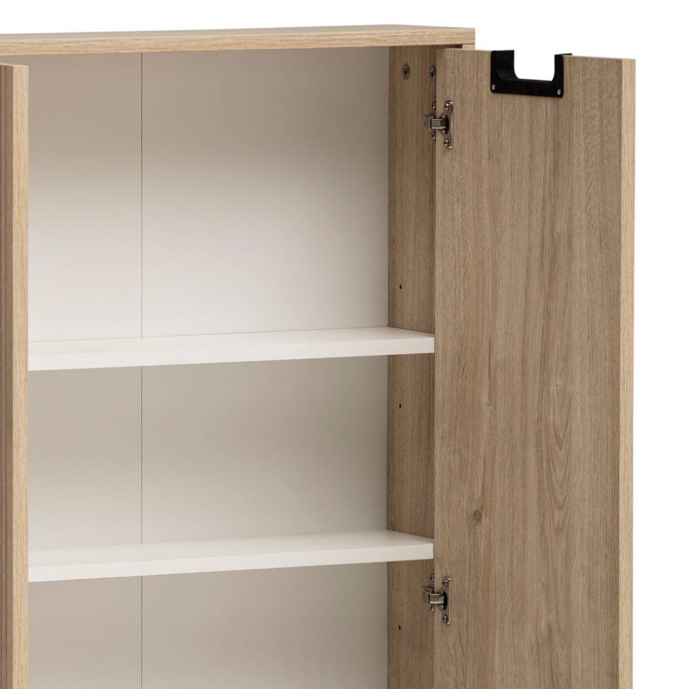 Dielen-Highboard in Weißeiche Holzoptik mit offener Tür und drei weißen Regalböden – Danascov